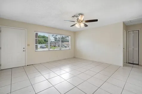 5854 Kumquat Road West Palm Beach FL 33413