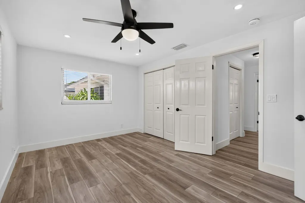 9971 Dogwood Avenue Palm Beach Gardens FL 33410