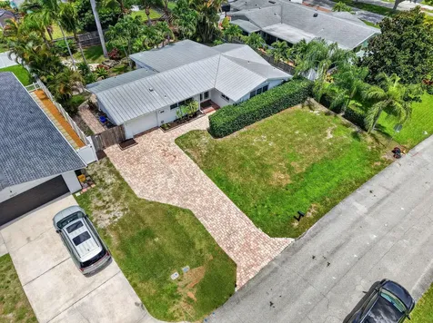 9971 Dogwood Avenue Palm Beach Gardens FL 33410