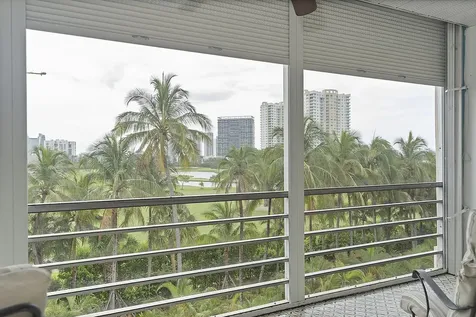 300 NE 14th Avenue Hallandale FL 33009