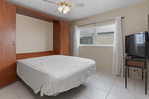 300 NE 14th Avenue Hallandale FL 33009