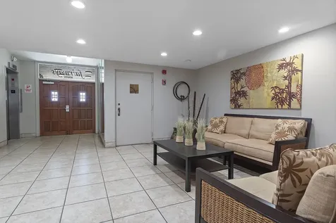 300 NE 14th Avenue Hallandale FL 33009