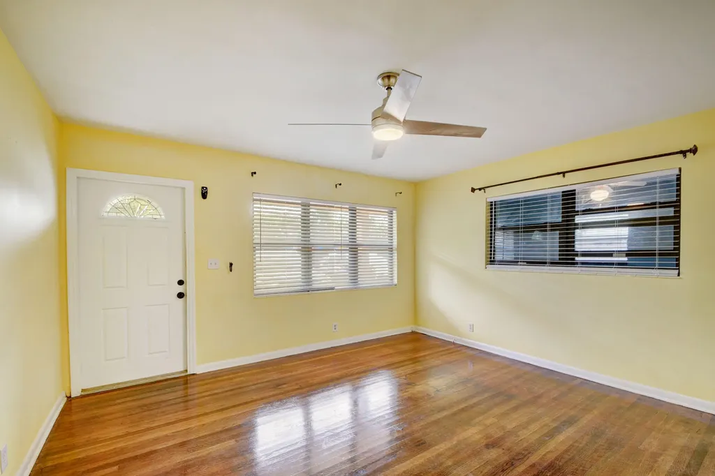 511 Minnesota Street Lantana FL 33462