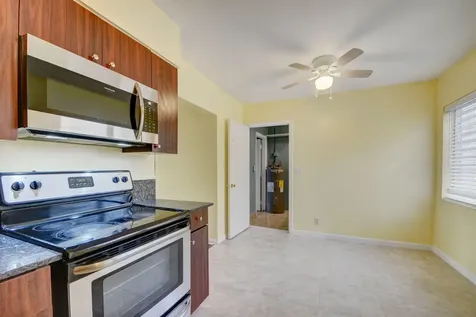 511 Minnesota Street Lantana FL 33462