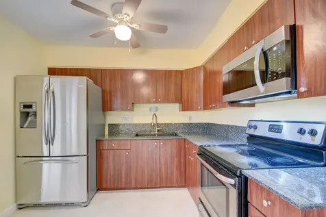 511 Minnesota Street Lantana FL 33462