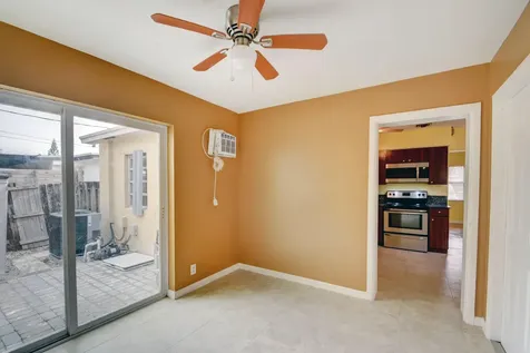 511 Minnesota Street Lantana FL 33462