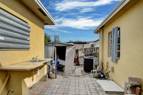511 Minnesota Street Lantana FL 33462