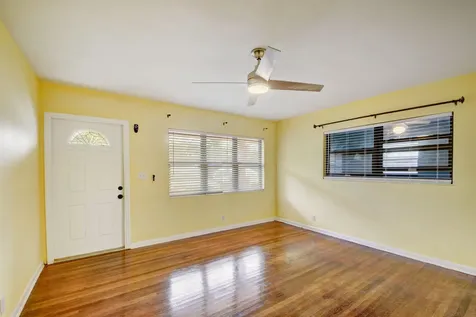 511 Minnesota Street Lantana FL 33462