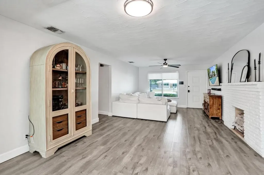 3201 SW 16th Court Fort Lauderdale FL 33312