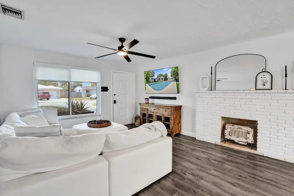 3201 SW 16th Court Fort Lauderdale FL 33312