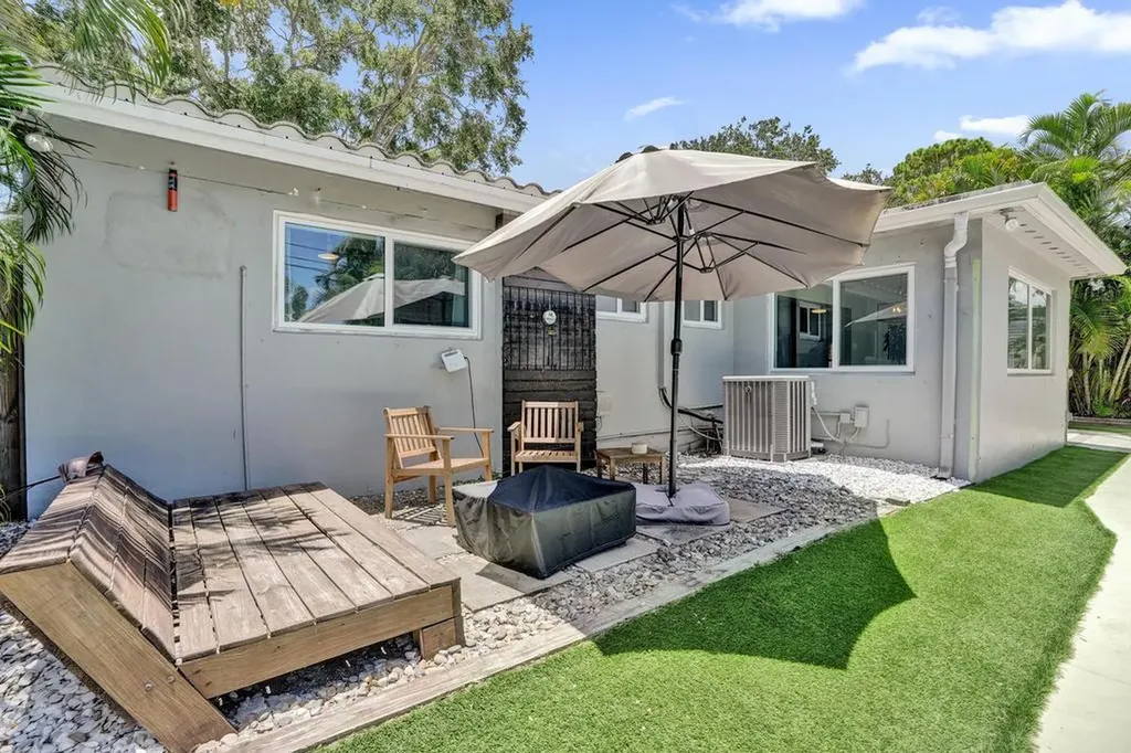 3201 SW 16th Court Fort Lauderdale FL 33312