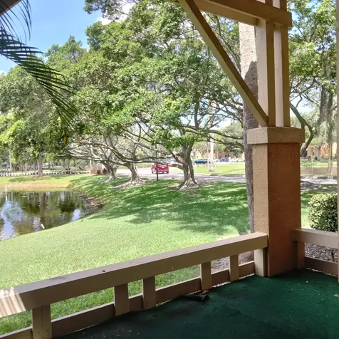 4759 Via Palm Lakes West Palm Beach FL 33417