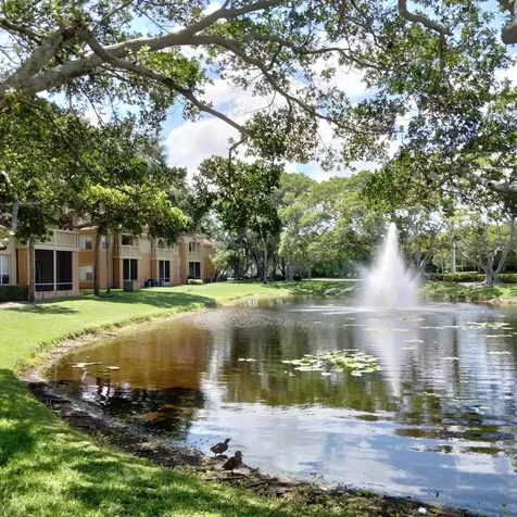 4759 Via Palm Lakes West Palm Beach FL 33417