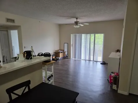 6976 SW 39th Street Davie FL 33314
