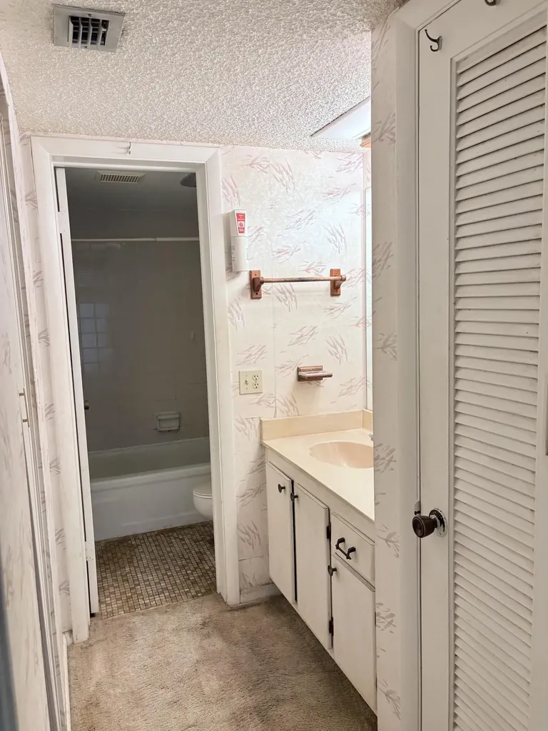2314 S Cypress Bend Drive Pompano Beach FL 33069