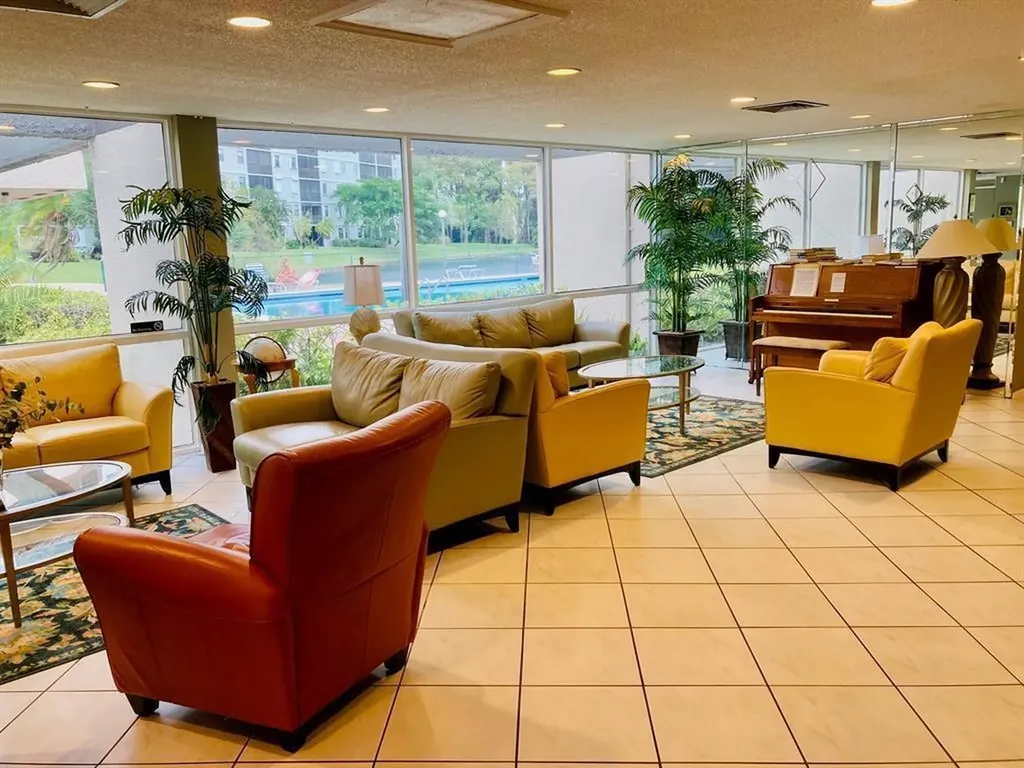 2314 S Cypress Bend Drive Pompano Beach FL 33069