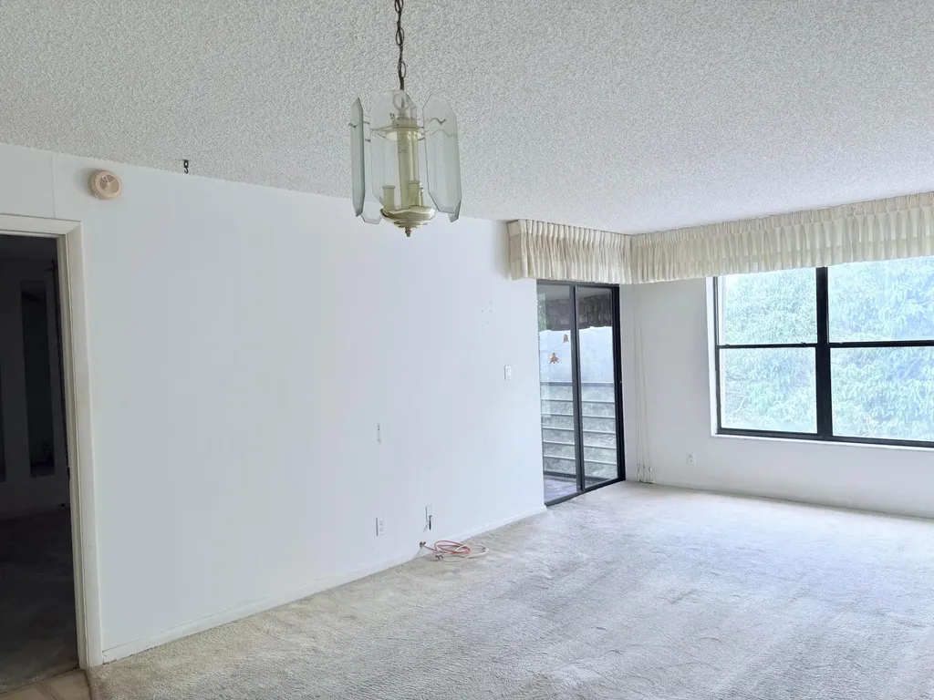 2314 S Cypress Bend Drive Pompano Beach FL 33069