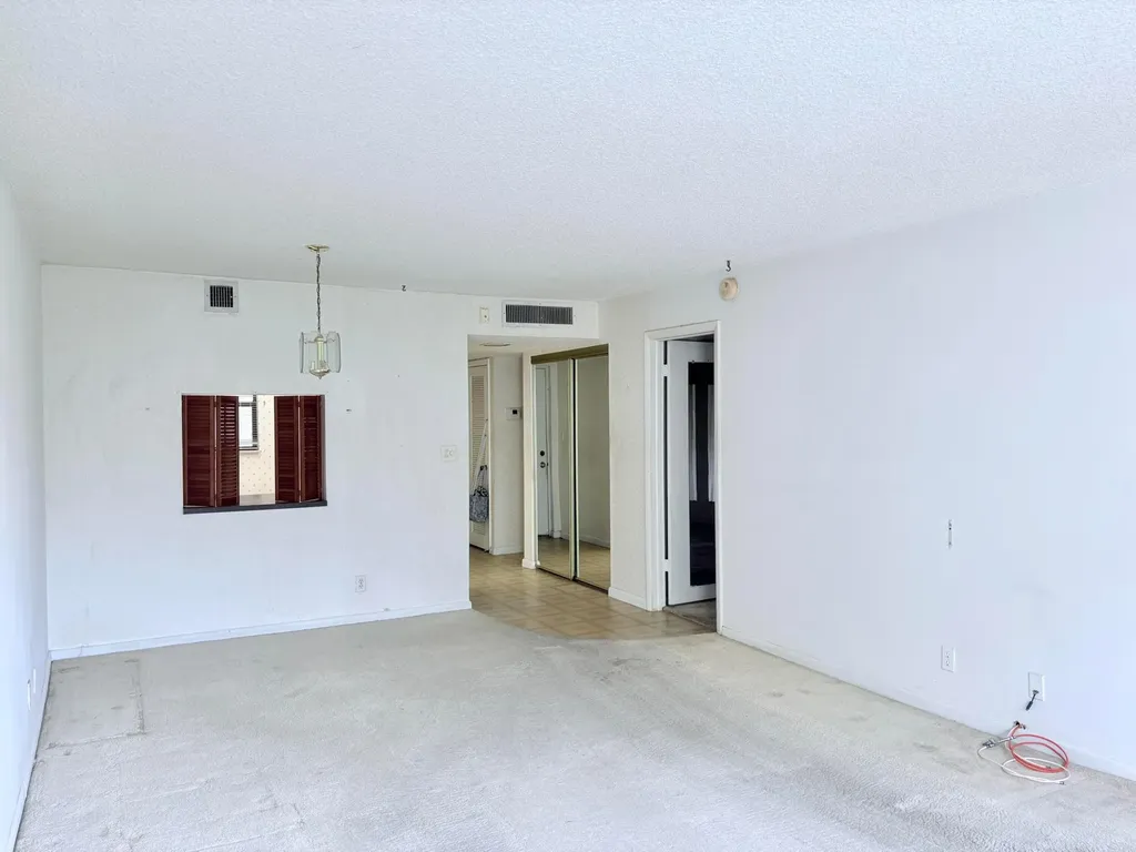 2314 S Cypress Bend Drive Pompano Beach FL 33069