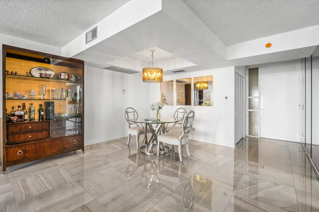 5380 N Ocean Drive N Riviera Beach FL 33404