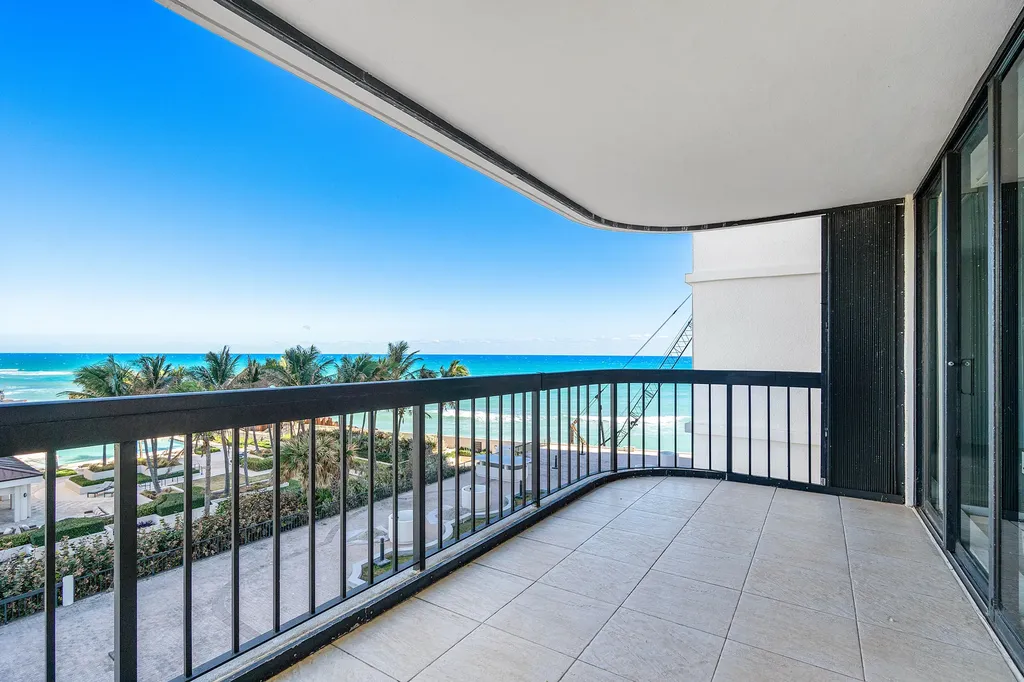 5380 N Ocean Drive N Riviera Beach FL 33404