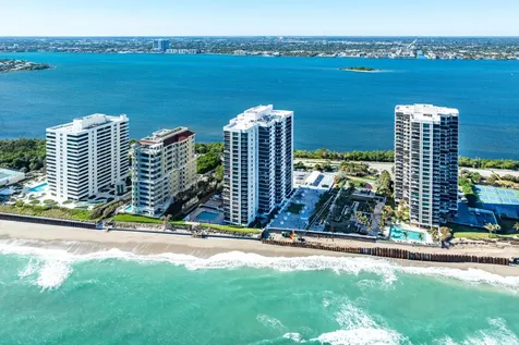 5380 N Ocean Drive N Riviera Beach FL 33404
