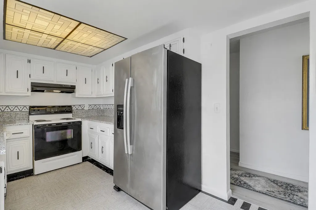 410 Wilma Circle Riviera Beach FL 33404