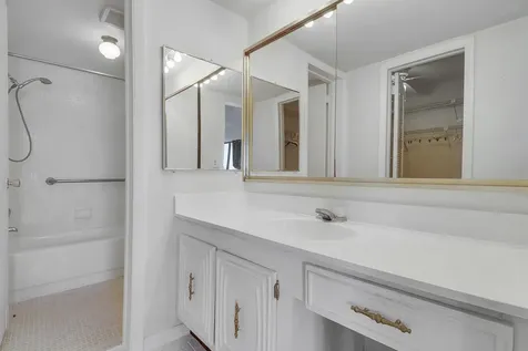 410 Wilma Circle Riviera Beach FL 33404