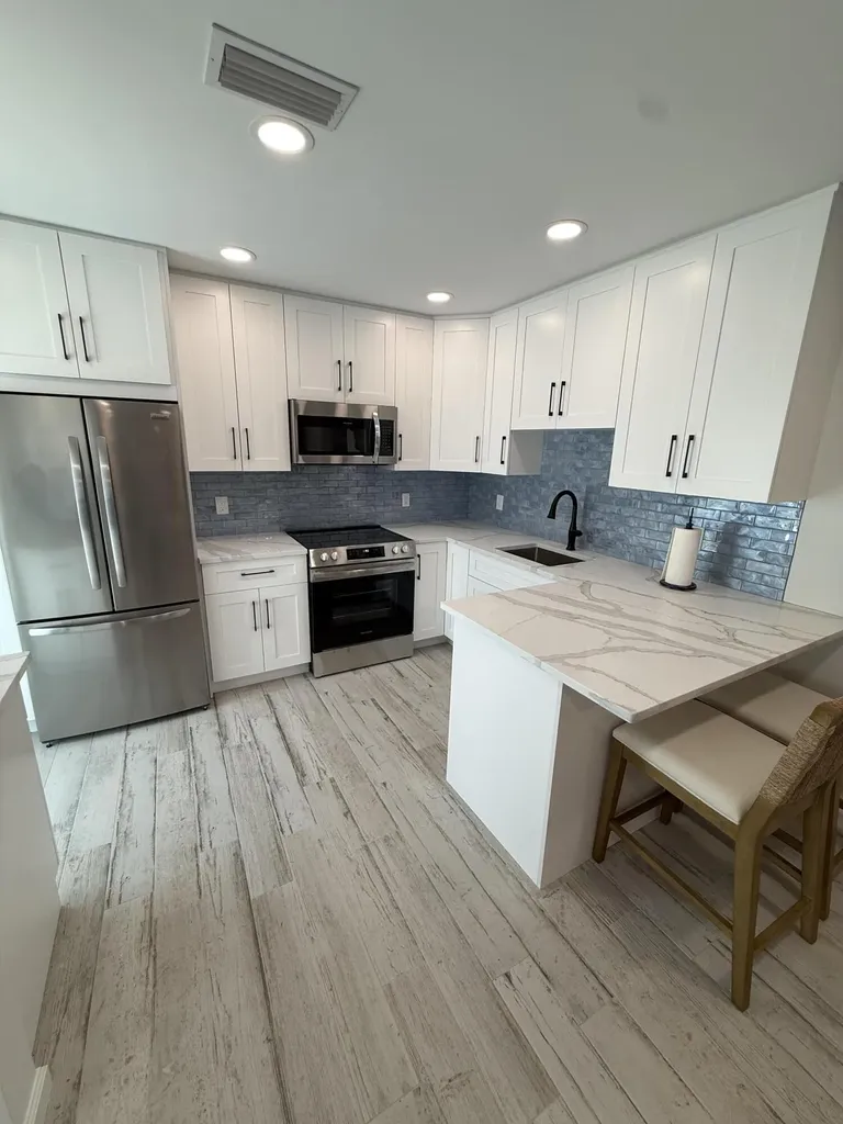 370 Wilma Circle Riviera Beach FL 33404