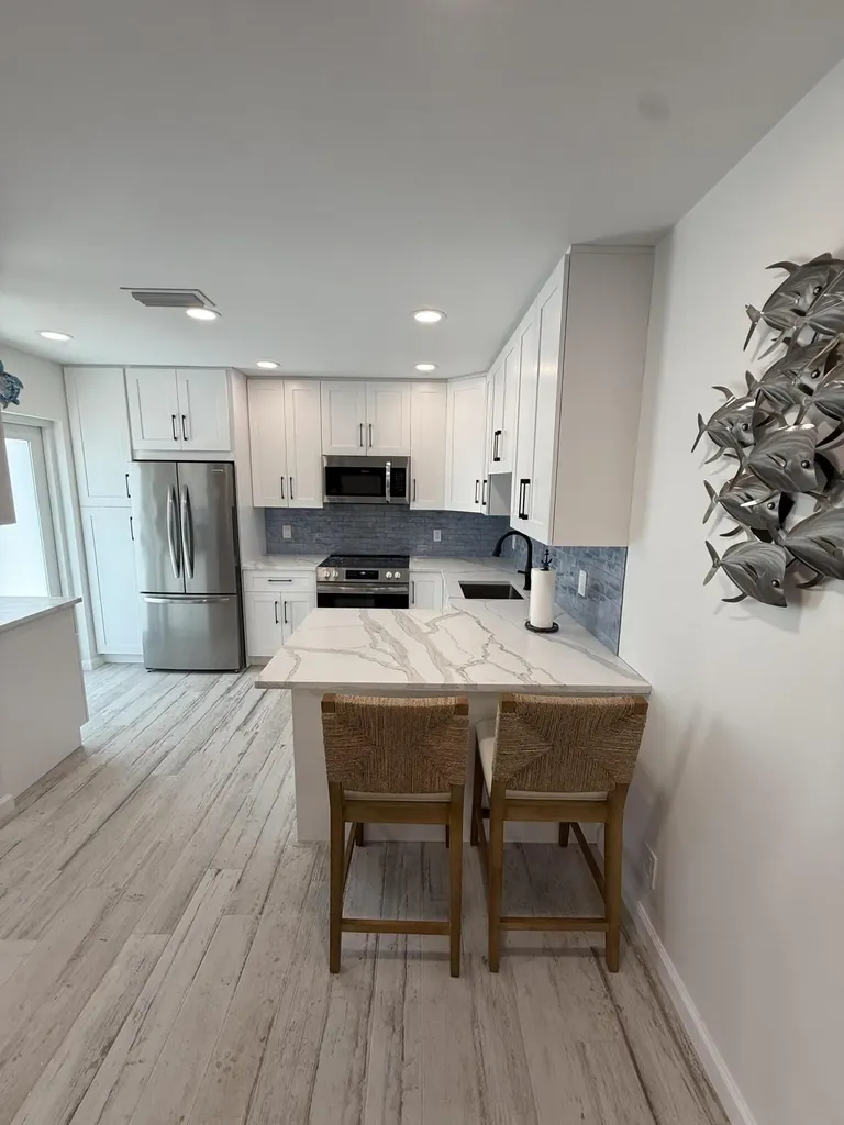 370 Wilma Circle Riviera Beach FL 33404
