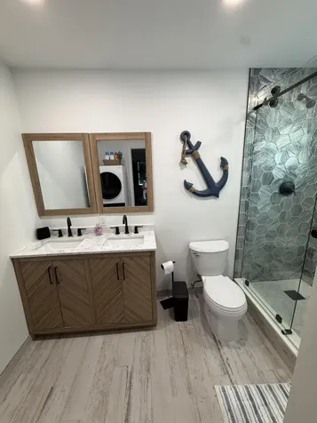 370 Wilma Circle Riviera Beach FL 33404