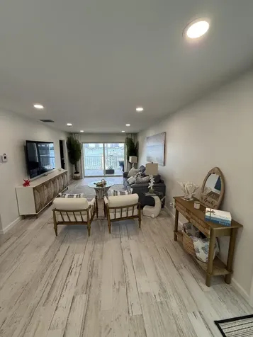 370 Wilma Circle Riviera Beach FL 33404