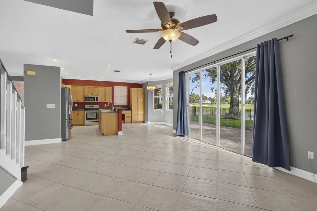 1164 Oakwater Drive Royal Palm Beach FL 33411