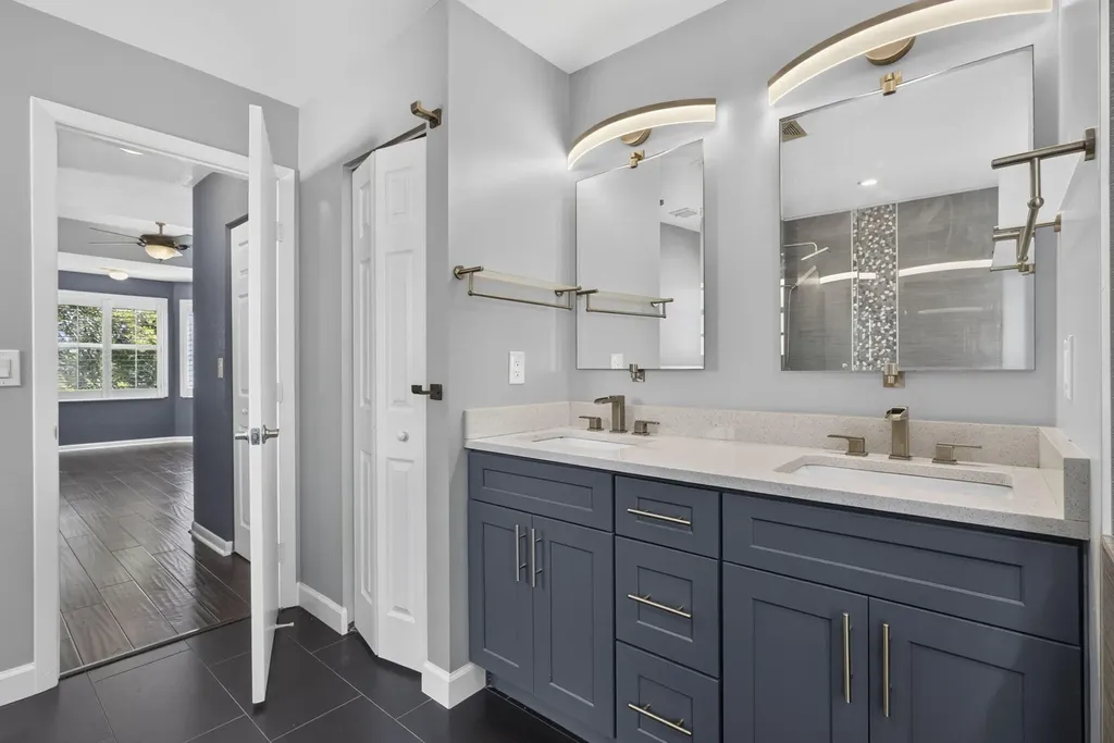 1164 Oakwater Drive Royal Palm Beach FL 33411