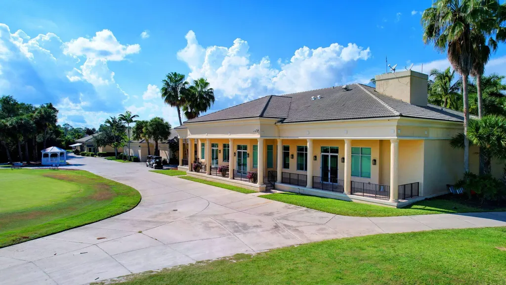 1164 Oakwater Drive Royal Palm Beach FL 33411