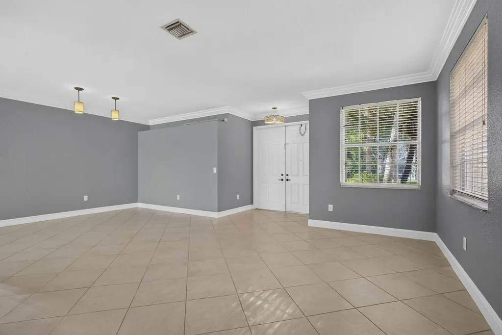 1164 Oakwater Drive Royal Palm Beach FL 33411