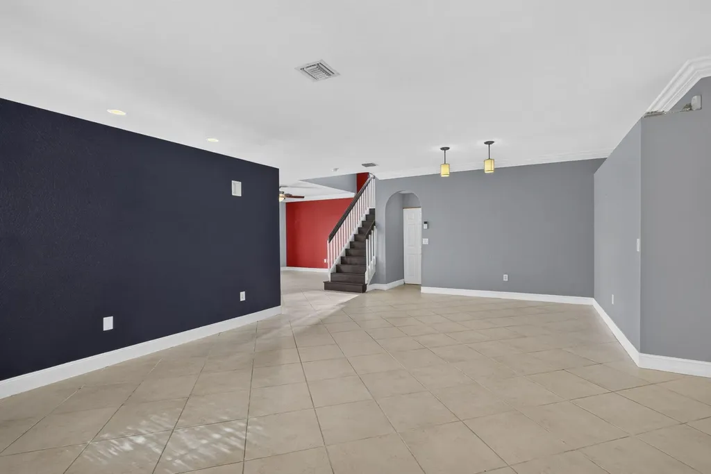 1164 Oakwater Drive Royal Palm Beach FL 33411