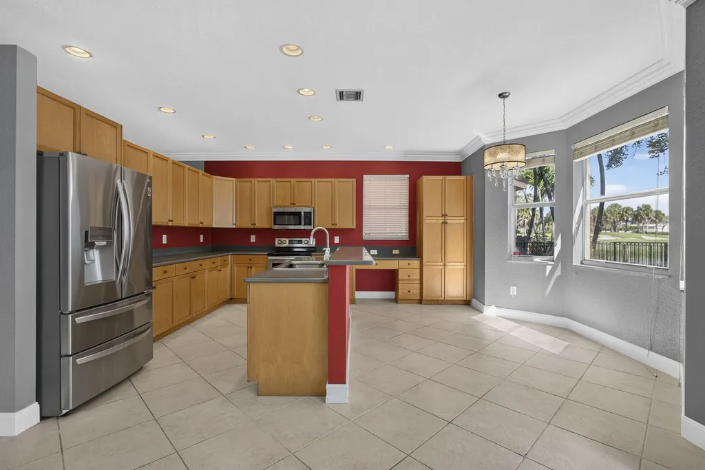 1164 Oakwater Drive Royal Palm Beach FL 33411
