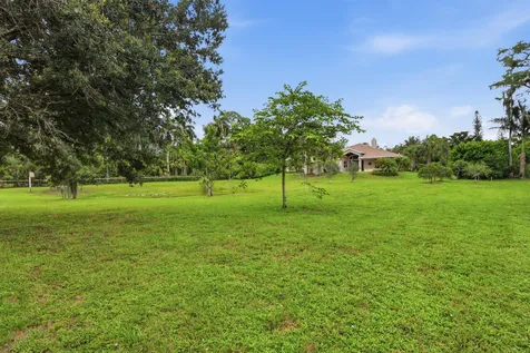 13063 Raymond Drive Loxahatchee Groves FL 33470