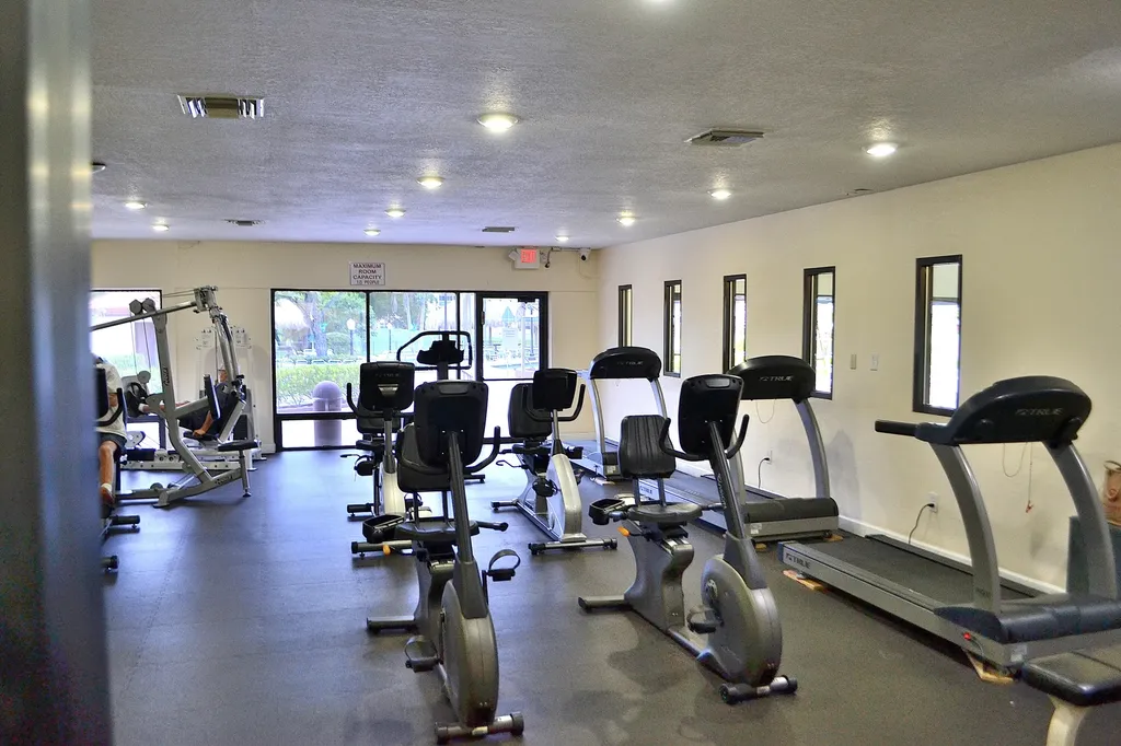 8841 Sunrise Lakes Boulevard Sunrise FL 33322