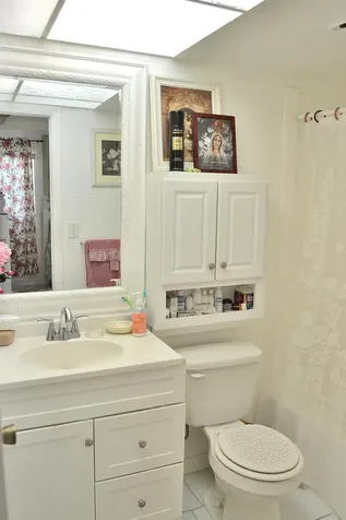 8841 Sunrise Lakes Boulevard Sunrise FL 33322