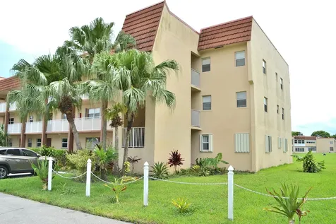 8841 Sunrise Lakes Boulevard Sunrise FL 33322