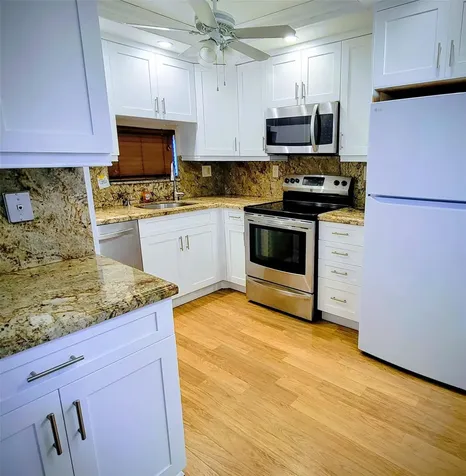 9411 N Hollybrook Lake Drive Pembroke Pines FL 33025