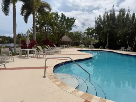 1058 SE 6th Court Dania Beach FL 33004
