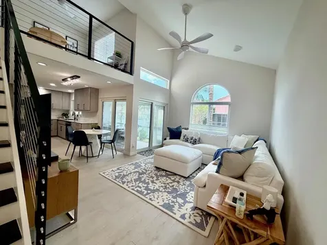 1058 SE 6th Court Dania Beach FL 33004