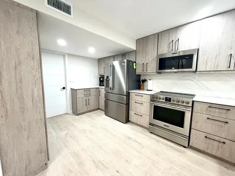1058 SE 6th Court Dania Beach FL 33004