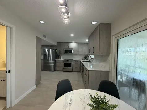 1058 SE 6th Court Dania Beach FL 33004