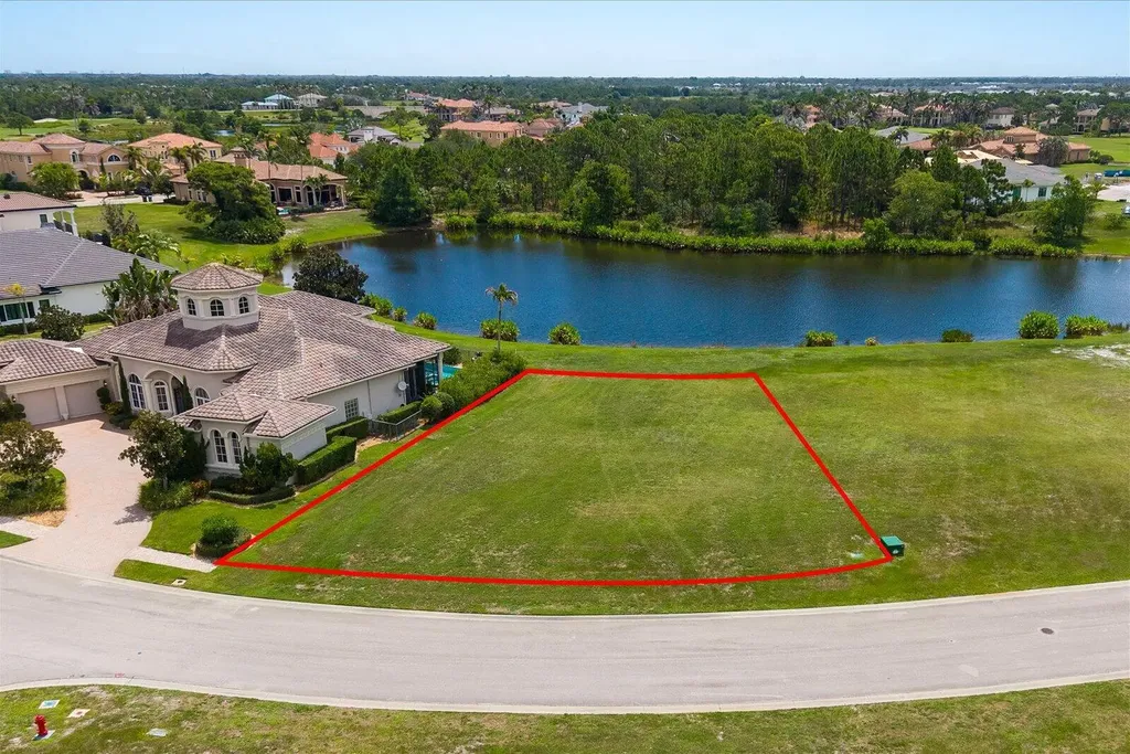 213 SE Bella Strano Port St Lucie FL 34984
