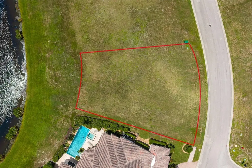 213 SE Bella Strano Port St Lucie FL 34984