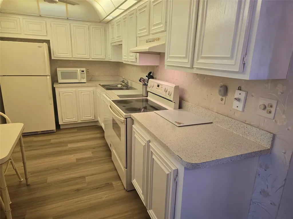1428 SE 4th Avenue Deerfield Beach FL 33441