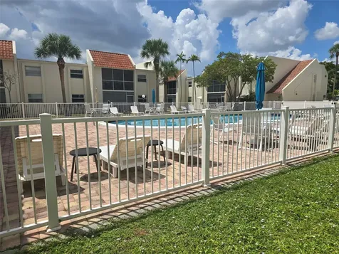 1428 SE 4th Avenue Deerfield Beach FL 33441